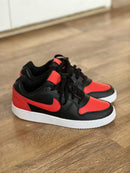 NIKE EBERNON LOW (vermelho)