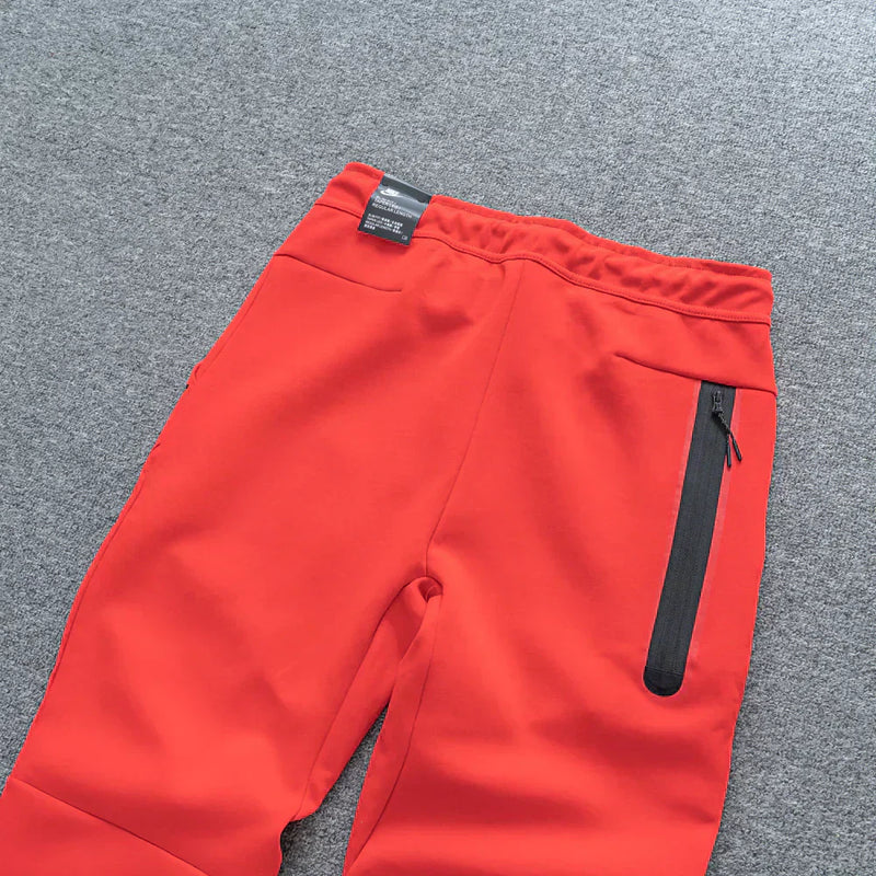 Conjunto NK Tech Fleece Vermelho