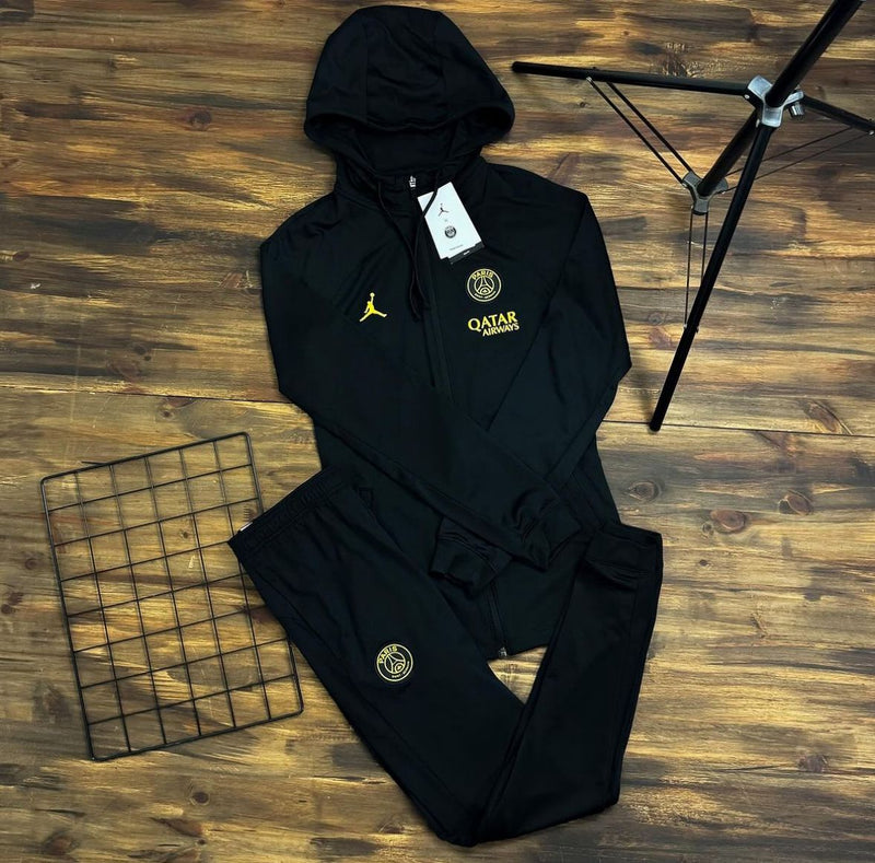 Kit Jordan PSG Strike