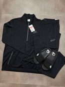 Kit NK Tracksuit com Chinelo Offcourt Adjust
