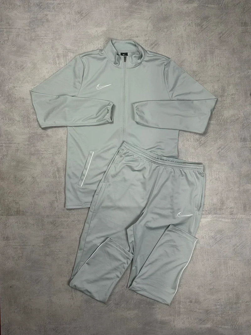 Conjunto NK Dri-Fit 2021 (Cinza e Branco)