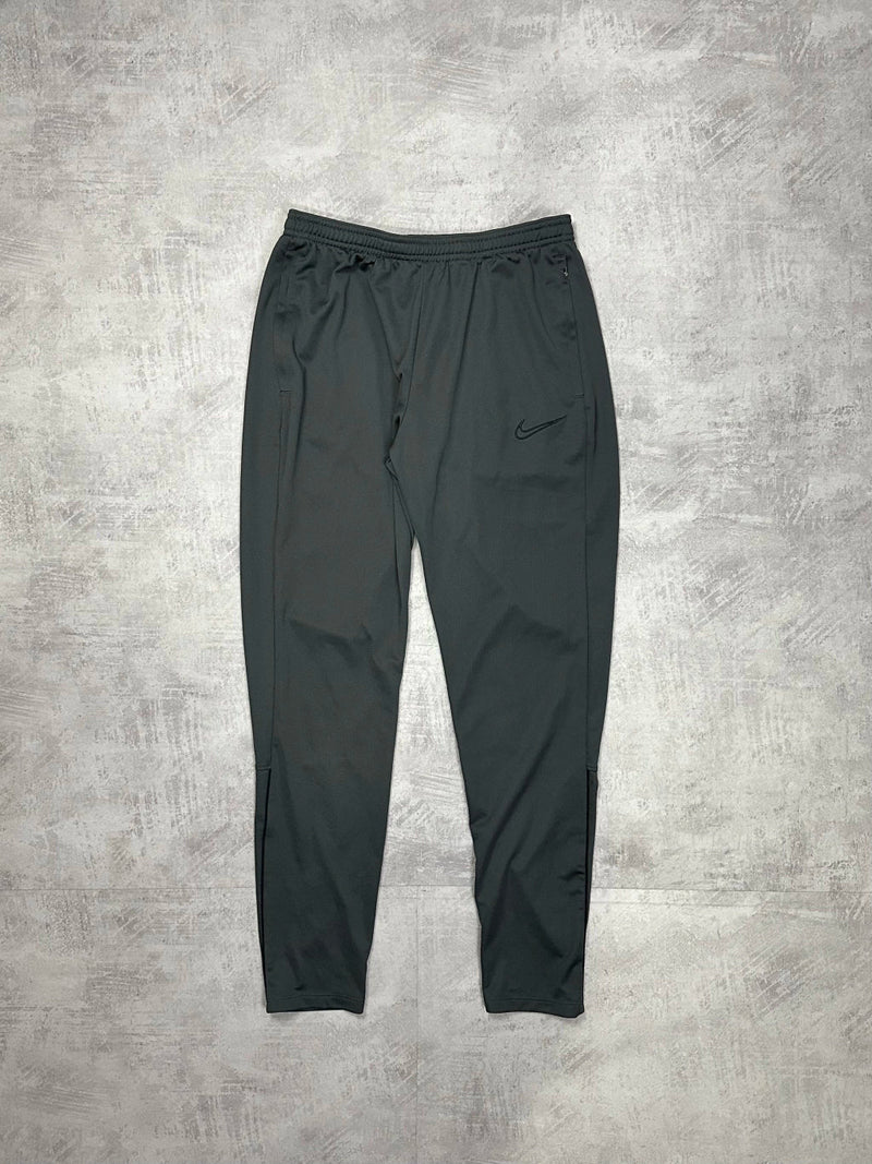 Conjunto NK Dri-Fit 2021 (Cinza Escuro e Preto)